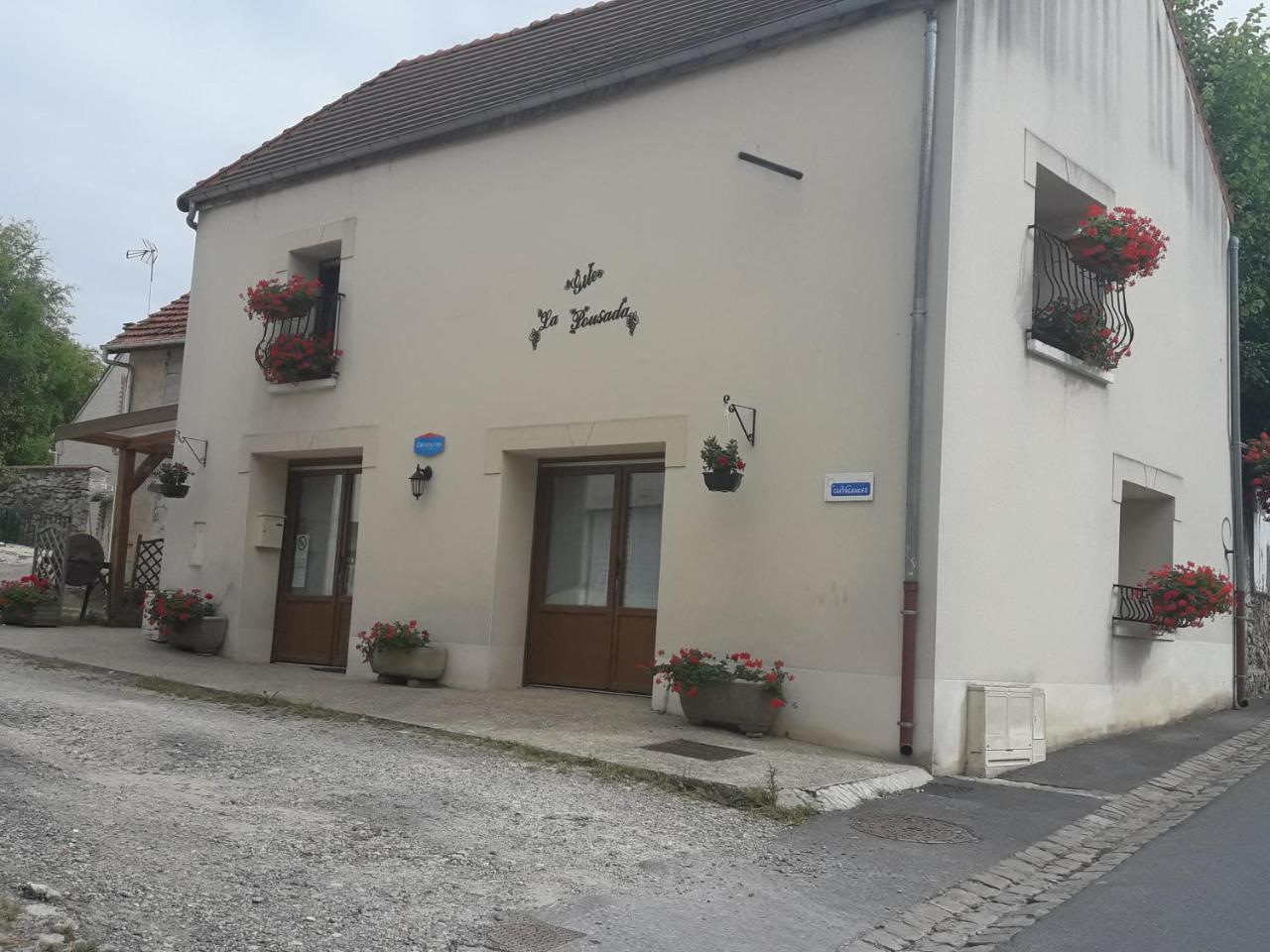 La Pousada Dormans Exterior foto